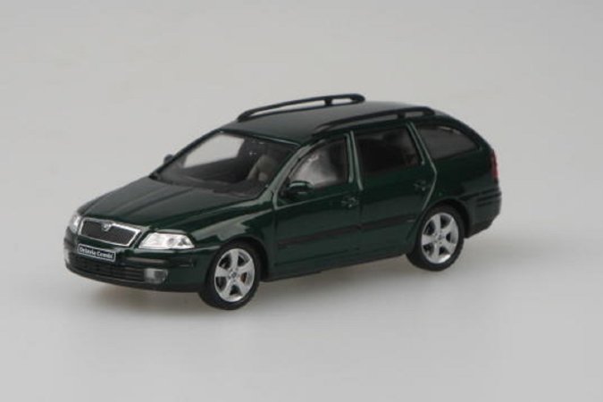 Abrex Škoda Octavia II Combi (2004) - Zelená Natur metalíza