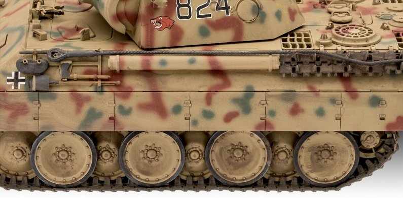 Revell Gift-Set - Plastikový model tanku Panther Ausf. D