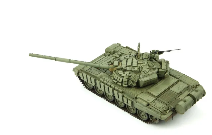 MENG Plastikový model tanku T-72BI (Russian Main Battle Tank)