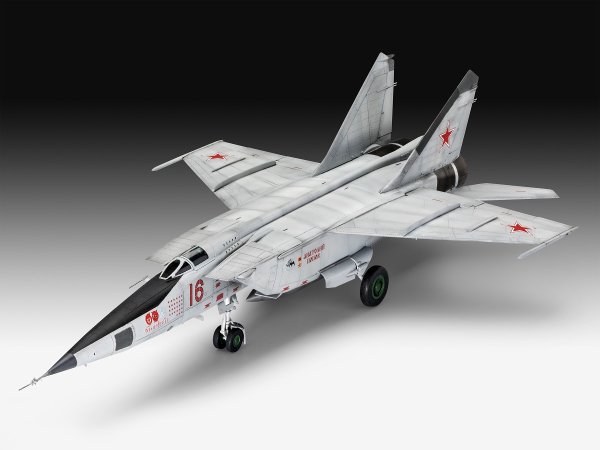 Revell Plastikový model letadla MiG-25 RBT