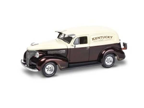 Revell Plastikový model auta 1939 Chevy Sedan Delivery