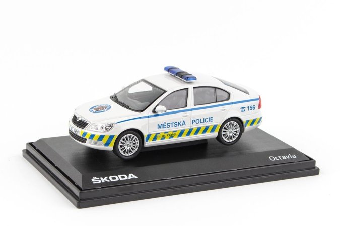 Abrex Škoda Octavia II FL (2008) - Městská Policie Praha 04