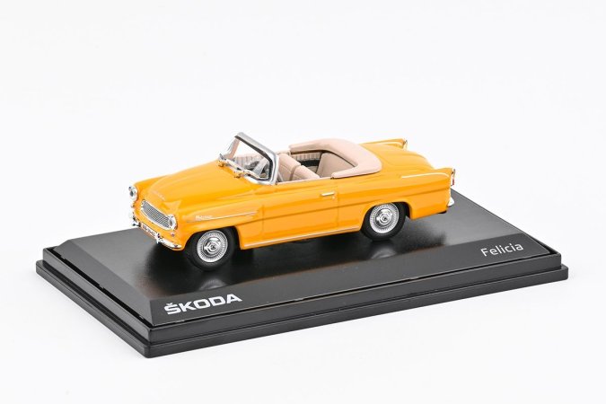 Abrex Škoda Felicia Roadster (1963) - Žlutooranžová