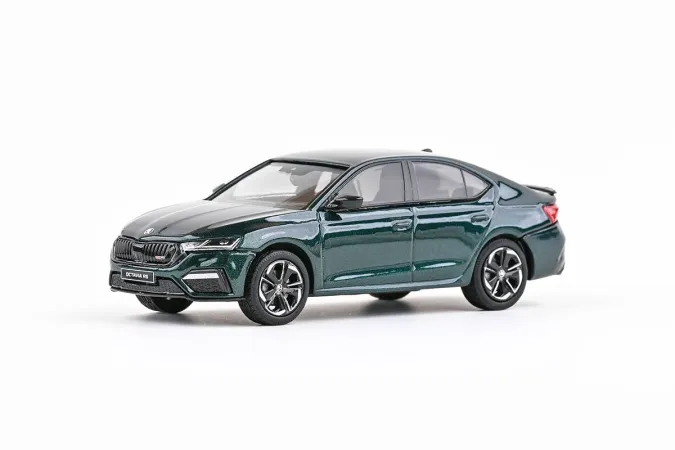 Abrex Škoda Octavia IV RS (2020) - Zelená Highland Metalíza