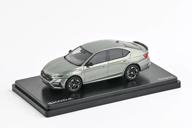 Abrex Škoda Octavia IV RS (2020) - Zelená Agave Metalíza