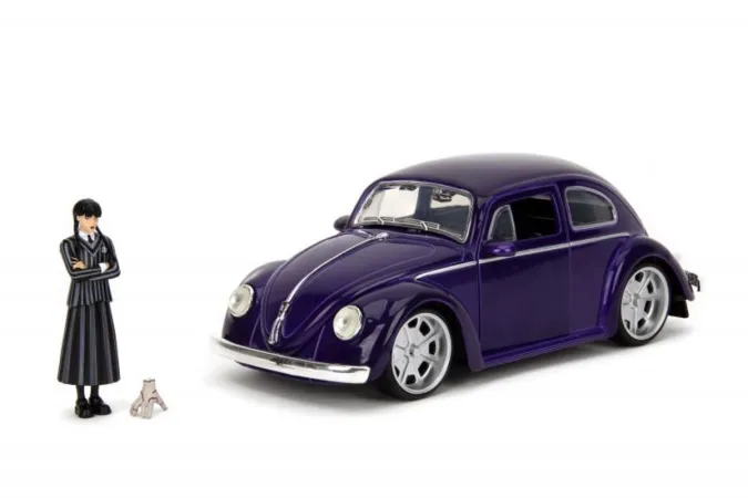 Jada Sestavený kovový model auta Wednesday 972 VW Beetle a figurka Wednesday