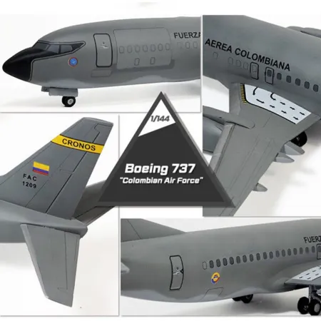 Academy Plastikový model letadla Boeing 737 "Colombian Air Force"