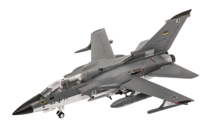 Revell Plastikový model letadla Panavia Tornado IDS/GR.1
