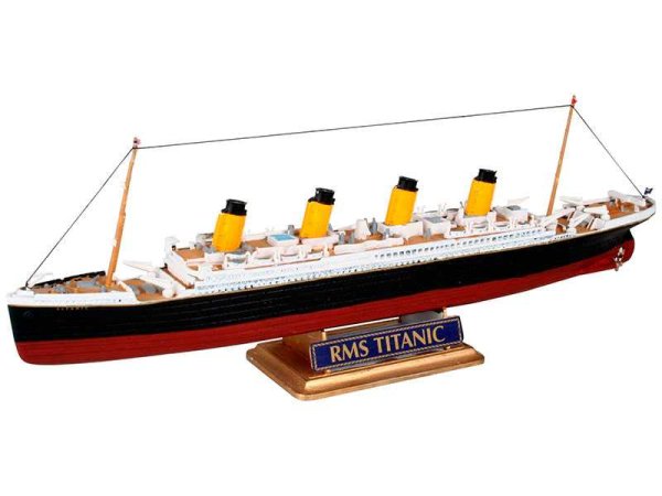 Revell ModelSet - Plastikový model lodě R.M.S. Titanic