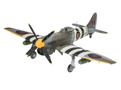 Revell Plastikový model letadla Hawker Tempest V