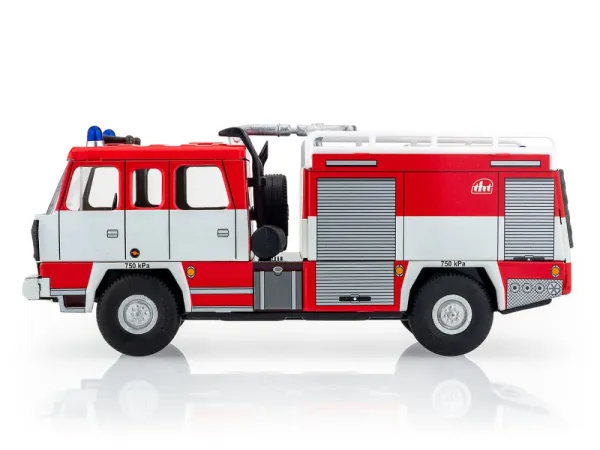 Kovap Sestavený kovový model auta Tatra 815 Hasič