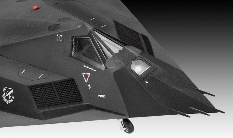 Revell Plastikový model letadla Lockheed Martin F-117A Nighthawk Stealth Fighter