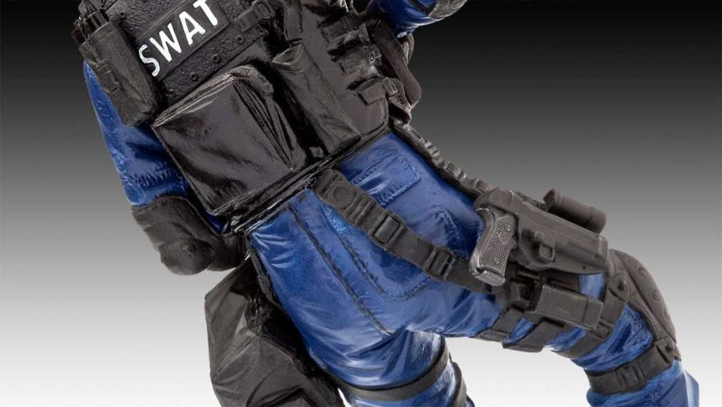 Revell Plastic ModelKit figurka - SWAT Officer