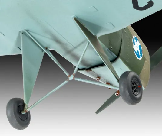 Revell Plastikový model letadla Bücker Bü131 Jungmann